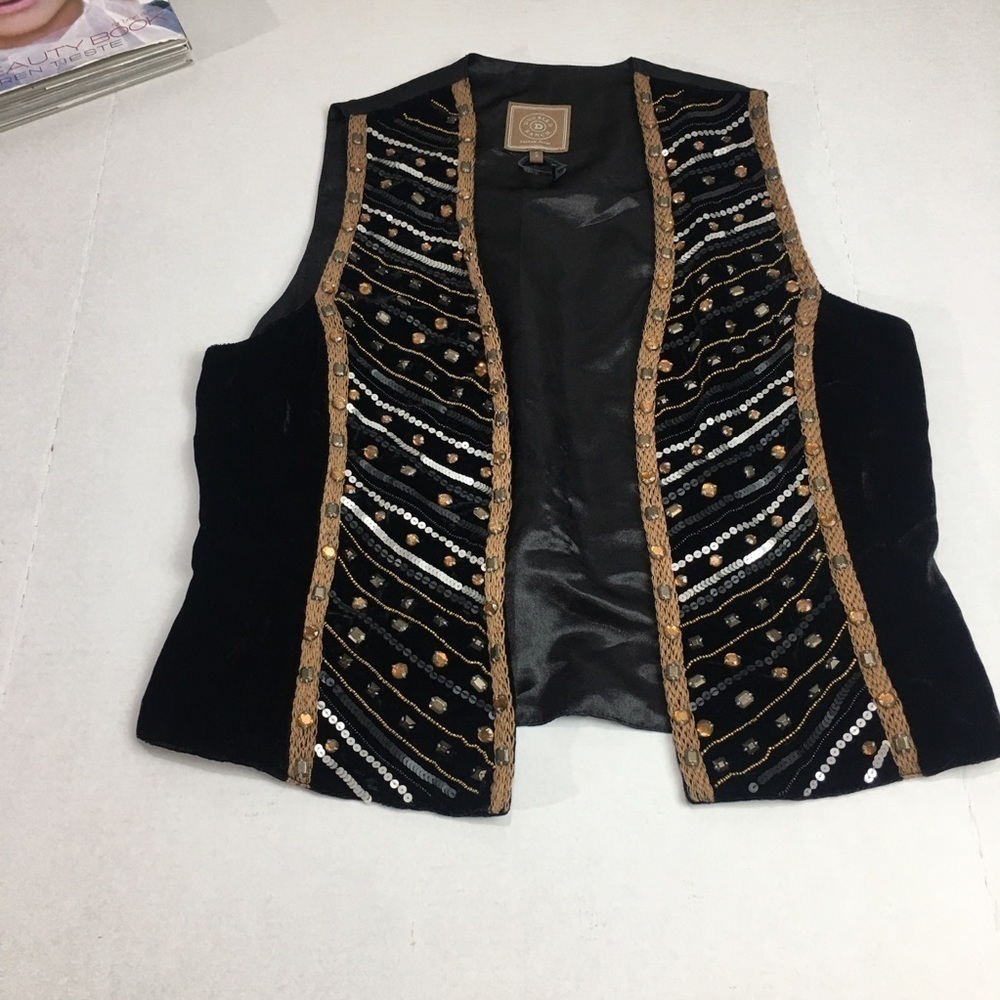 Double D Ranch Black Velvet Sequin Coin Embellished Western Vest S